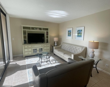 450 Egret Circle - Photo Thumbnail 12