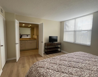 450 Egret Circle - Photo Thumbnail 23