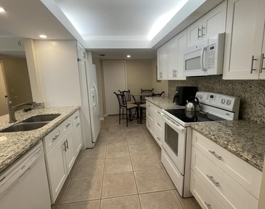 450 Egret Circle - Photo Thumbnail 1
