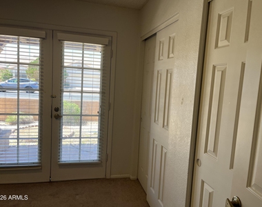 10624 W Griswold Road - Photo Thumbnail 19