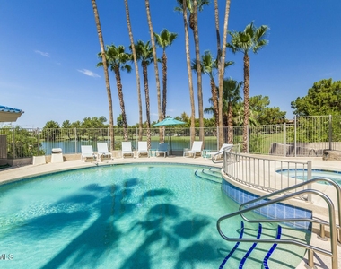 5136 N 31st Place - Photo Thumbnail 26