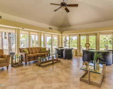 5136 N 31st Place - Photo Thumbnail 29
