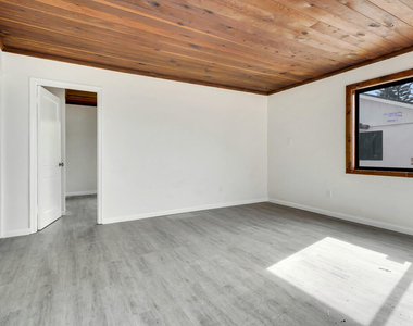 652 Hernando Street - Photo Thumbnail 1