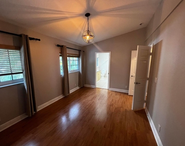 3456 Nw 99th Way - Photo Thumbnail 6