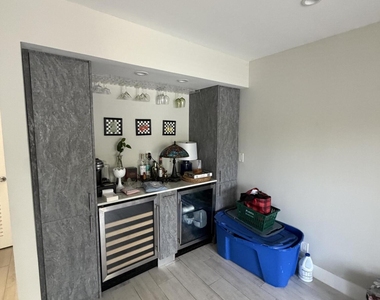 806 Nw 41st Court - Photo Thumbnail 17