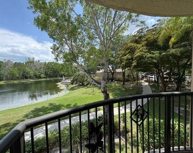 100 Crestwood Court N - Photo Thumbnail 1