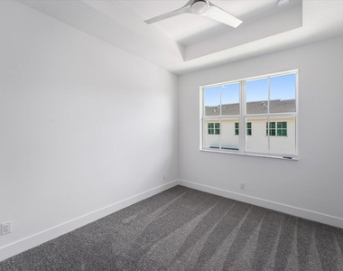 12546 Gross Pointe Drive - Photo Thumbnail 12
