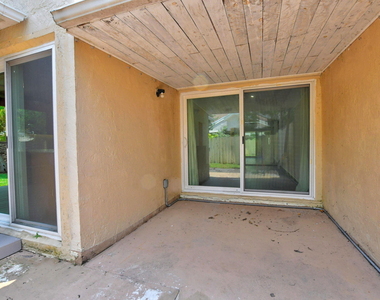 7813 Kenway Place W - Photo Thumbnail 47