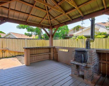 7813 Kenway Place W - Photo Thumbnail 44