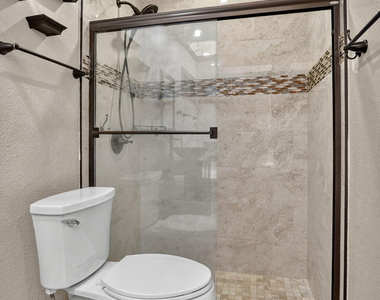 7813 Kenway Place W - Photo Thumbnail 32