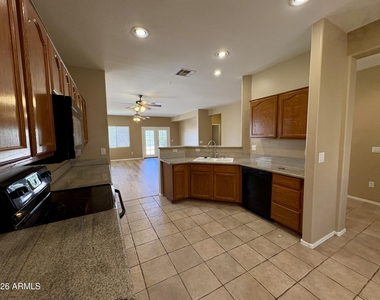 8234 W Salter - Photo Thumbnail 6