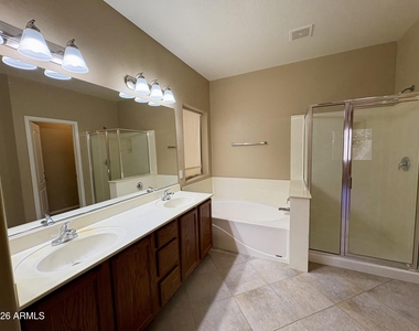 8234 W Salter - Photo Thumbnail 20