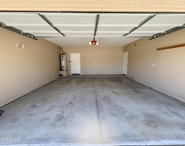 8234 W Salter - Photo Thumbnail 30