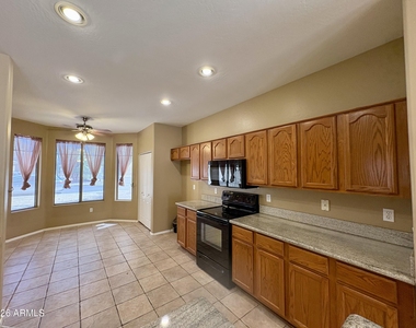 8234 W Salter - Photo Thumbnail 8