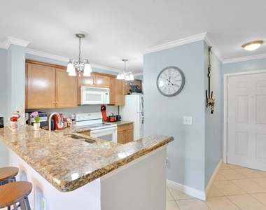 4855 Via Palm Lakes - Photo Thumbnail 2