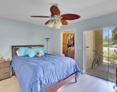 4855 Via Palm Lakes - Photo Thumbnail 11