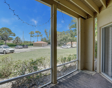 4855 Via Palm Lakes - Photo Thumbnail 17