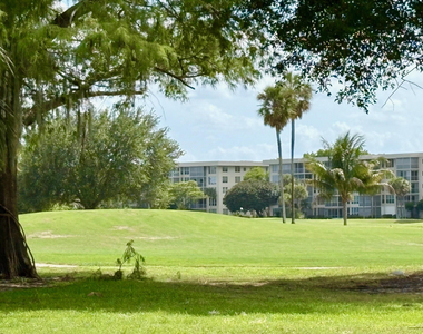 2671 S Course Drive S - Photo Thumbnail 17