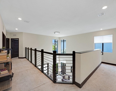 15451 Nw 88th Avenue - Photo Thumbnail 13