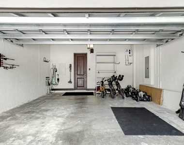 15451 Nw 88th Avenue - Photo Thumbnail 32