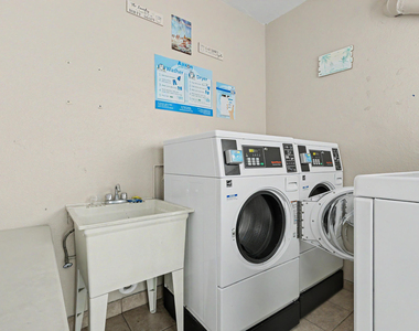 2455 Ne 51st Street - Photo Thumbnail 37