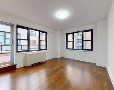 East 56th Street - Photo Thumbnail 1