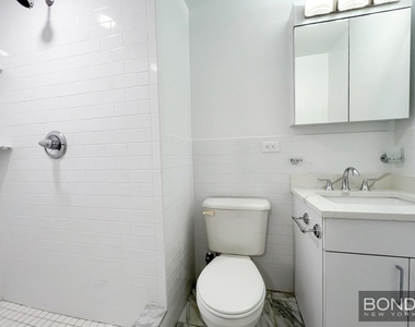 East 69th Street - Photo Thumbnail 1