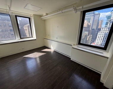 369 Lexington Avenue - Photo Thumbnail 7