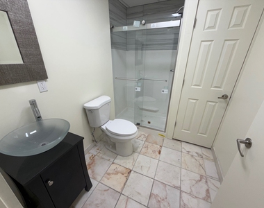 369 Lexington Avenue - Photo Thumbnail 13