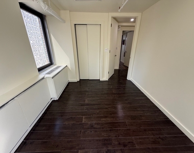 369 Lexington Avenue - Photo Thumbnail 9