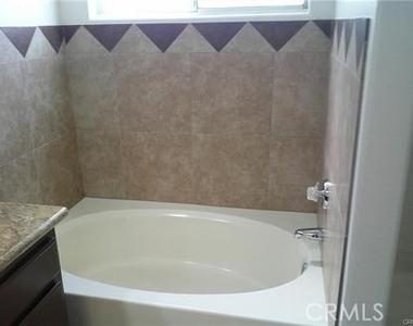 68380 Risueno Road - Photo Thumbnail 13
