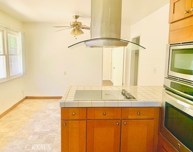 9459 Workman Avenue - Photo Thumbnail 27