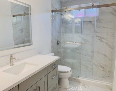 9459 Workman Avenue - Photo Thumbnail 13