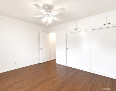 9459 Workman Avenue - Photo Thumbnail 12