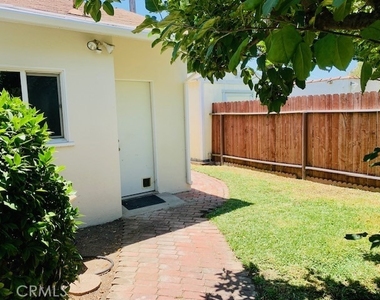 9459 Workman Avenue - Photo Thumbnail 28