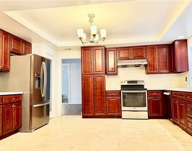 23860 Enriquez Drive - Photo Thumbnail 18