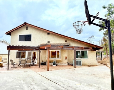 23860 Enriquez Drive - Photo Thumbnail 5