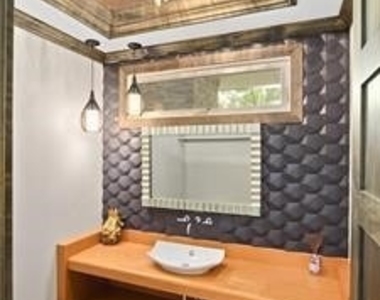 530 Drake - Photo Thumbnail 6