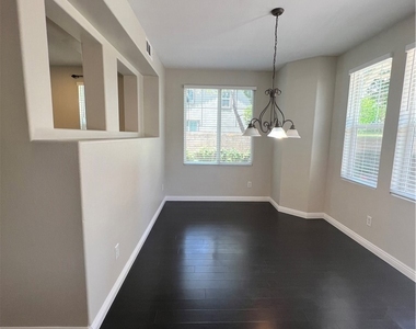 6966 Grison - Photo Thumbnail 5