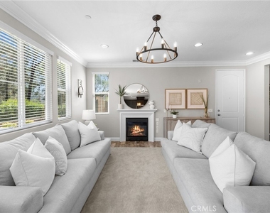 43148 Avenida Cielo - Photo Thumbnail 2