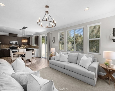 43148 Avenida Cielo - Photo Thumbnail 4