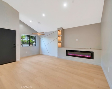 15741 Valerio St - Photo Thumbnail 1