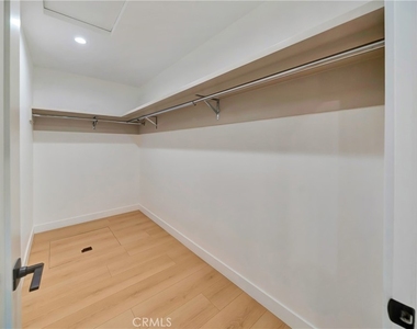 7401 Dempsey Ave - Photo Thumbnail 31