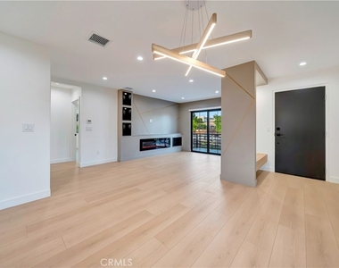 7401 Dempsey Ave - Photo Thumbnail 4
