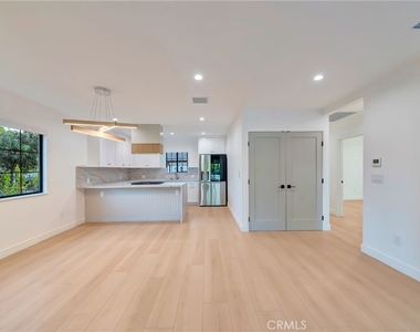 7401 Dempsey Ave - Photo Thumbnail 9