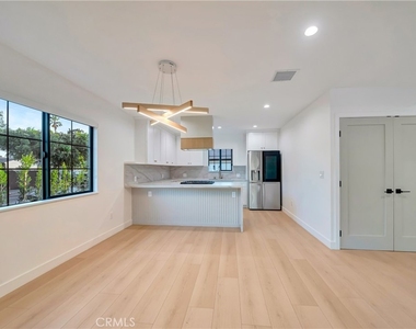 7401 Dempsey Ave - Photo Thumbnail 10