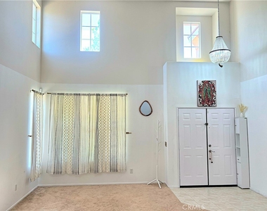 39883 Penina Way - Photo Thumbnail 7