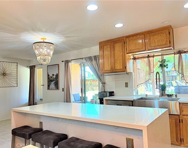 39883 Penina Way - Photo Thumbnail 16