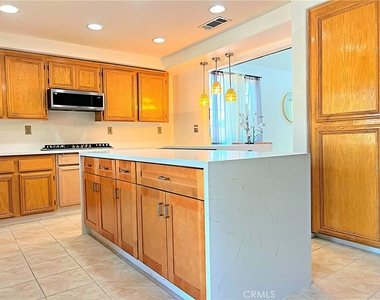 39883 Penina Way - Photo Thumbnail 13