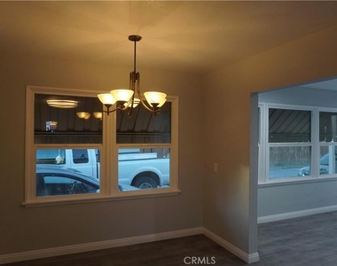 137 W Olive Street - Photo Thumbnail 9